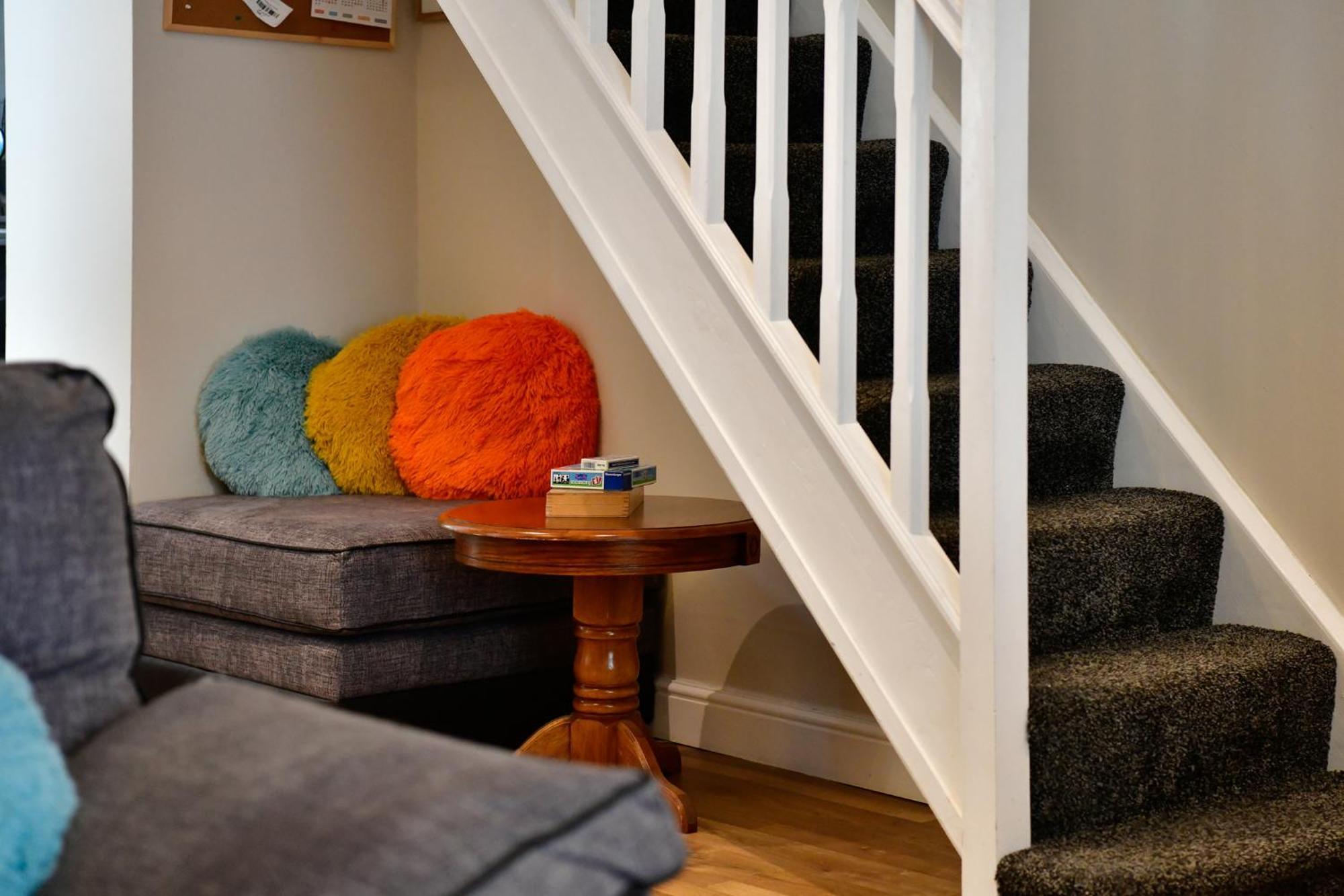 Free Parking - Heart Of The City - Superb Townhouse & Garden - Peaceful Area But Only 5Min Walk To Beach, Shops, Bars, Arena, Marina, Parks Swansea Exterior foto