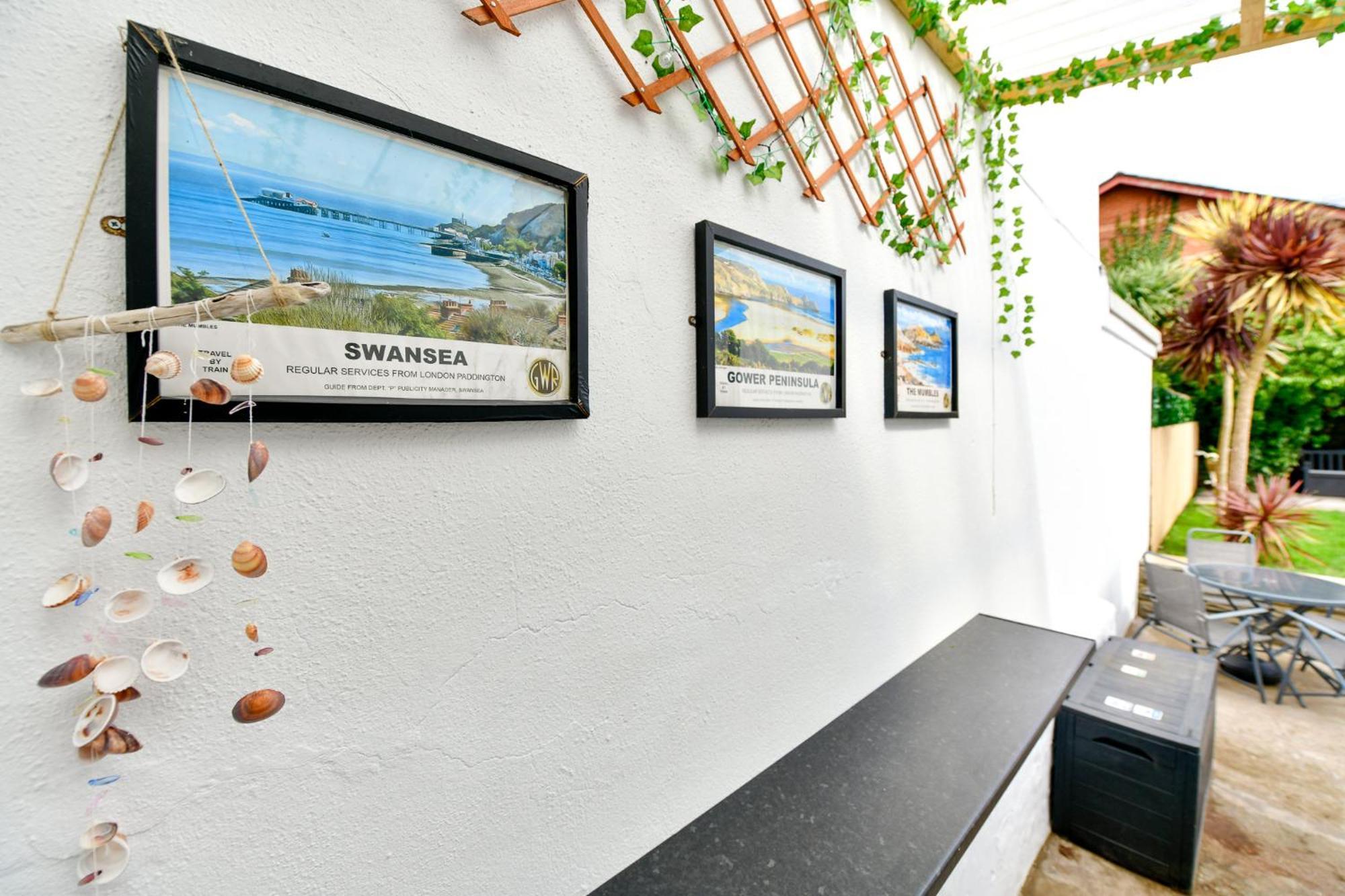Free Parking - Heart Of The City - Superb Townhouse & Garden - Peaceful Area But Only 5Min Walk To Beach, Shops, Bars, Arena, Marina, Parks Swansea Exterior foto